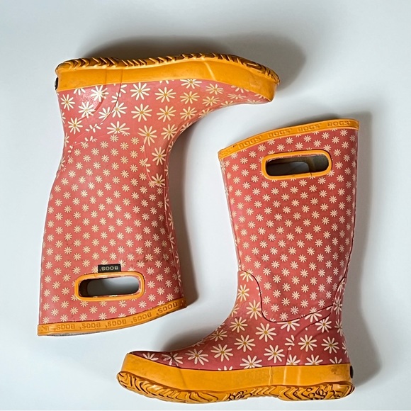 Bogs Other - Bogs Double Daisy Rainboot Size 4